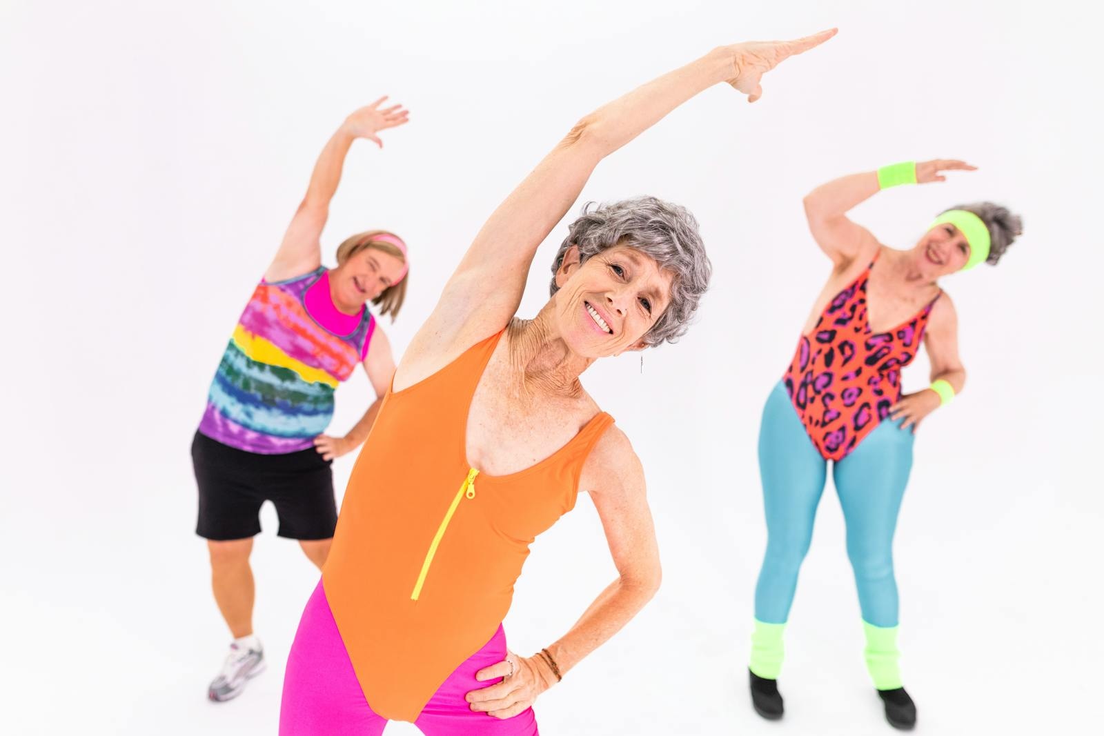 TEST · Adhérentes seniors en séance de gymnastique douce au club Brain Fitness.